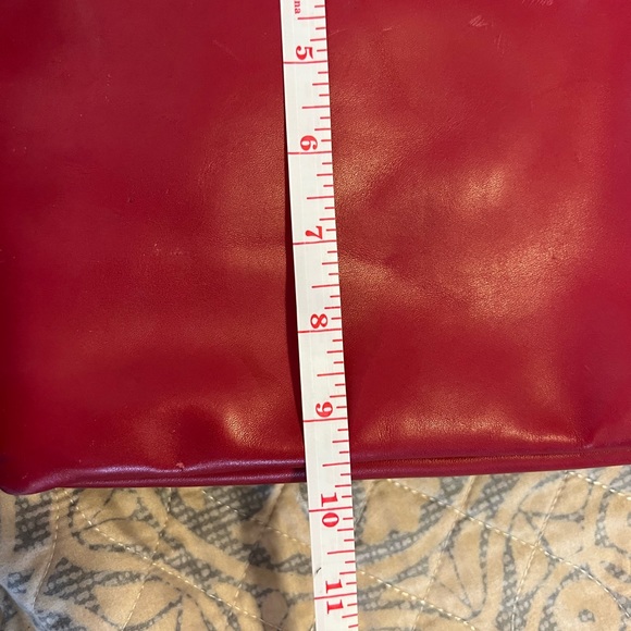 ALTAI MADE IN USA ART BAG RED BROWN LEATHER VGUC CHICAGO BULLS RED COLOR - Picture 11 of 16